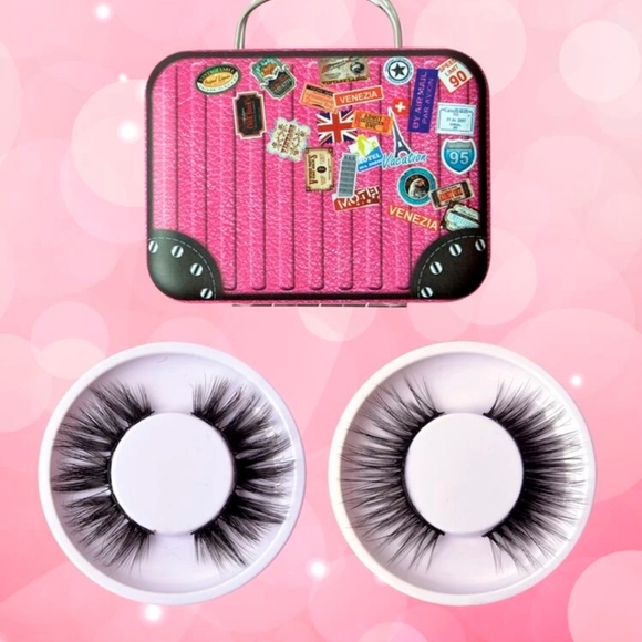 Lashes - Picture 2 of 2